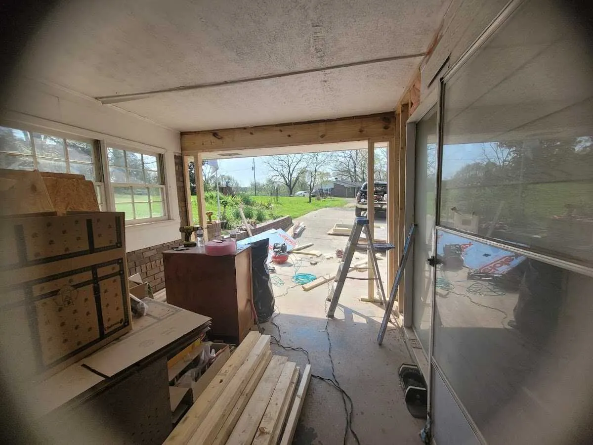 Air movers and dehumidifier for Drying & Dehumidification in Elk River